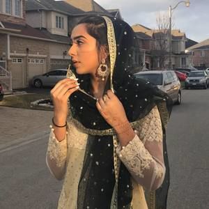 Meet your Posher, Humna